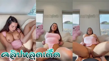 เย็ดสาวอวบ เย็ดยับ เงี่ยนเย็ด หีไร้ขน หีเนียน